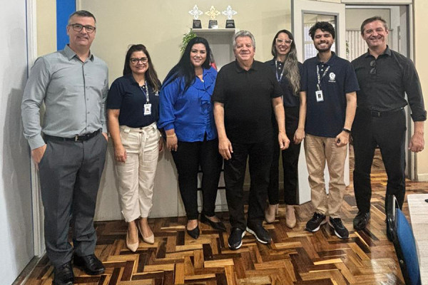 Complexo CNEC de Gravataí recebe a visita do Diretor-Presidente da CNEC