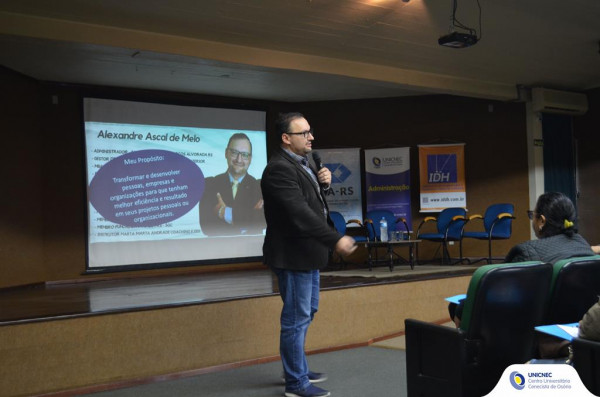 "Novas Conexões" traz palestra sobre liderança