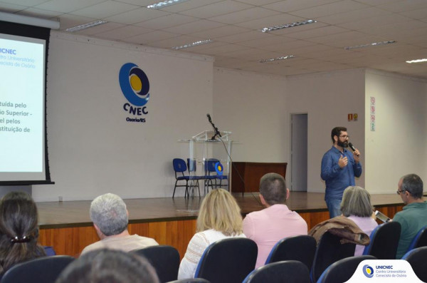 Acadêmicos participam de Encontro com a CPA